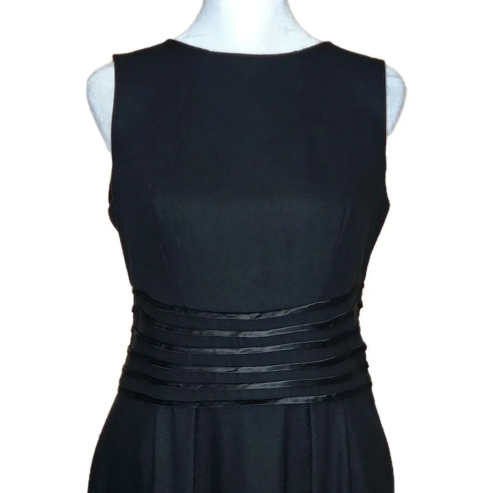 Banana Republic Black Wool Blend Sleeveless Sheath Dress Women's 6 Quiet Luxury